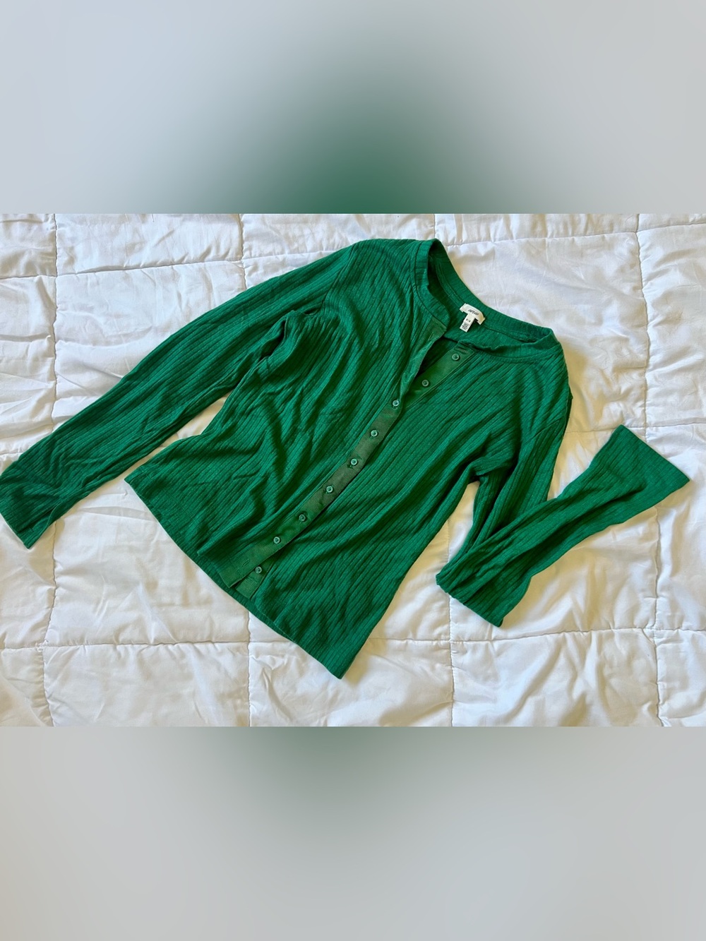 Green Ribbed Button-Front Cardigan - Picture 2 of 2